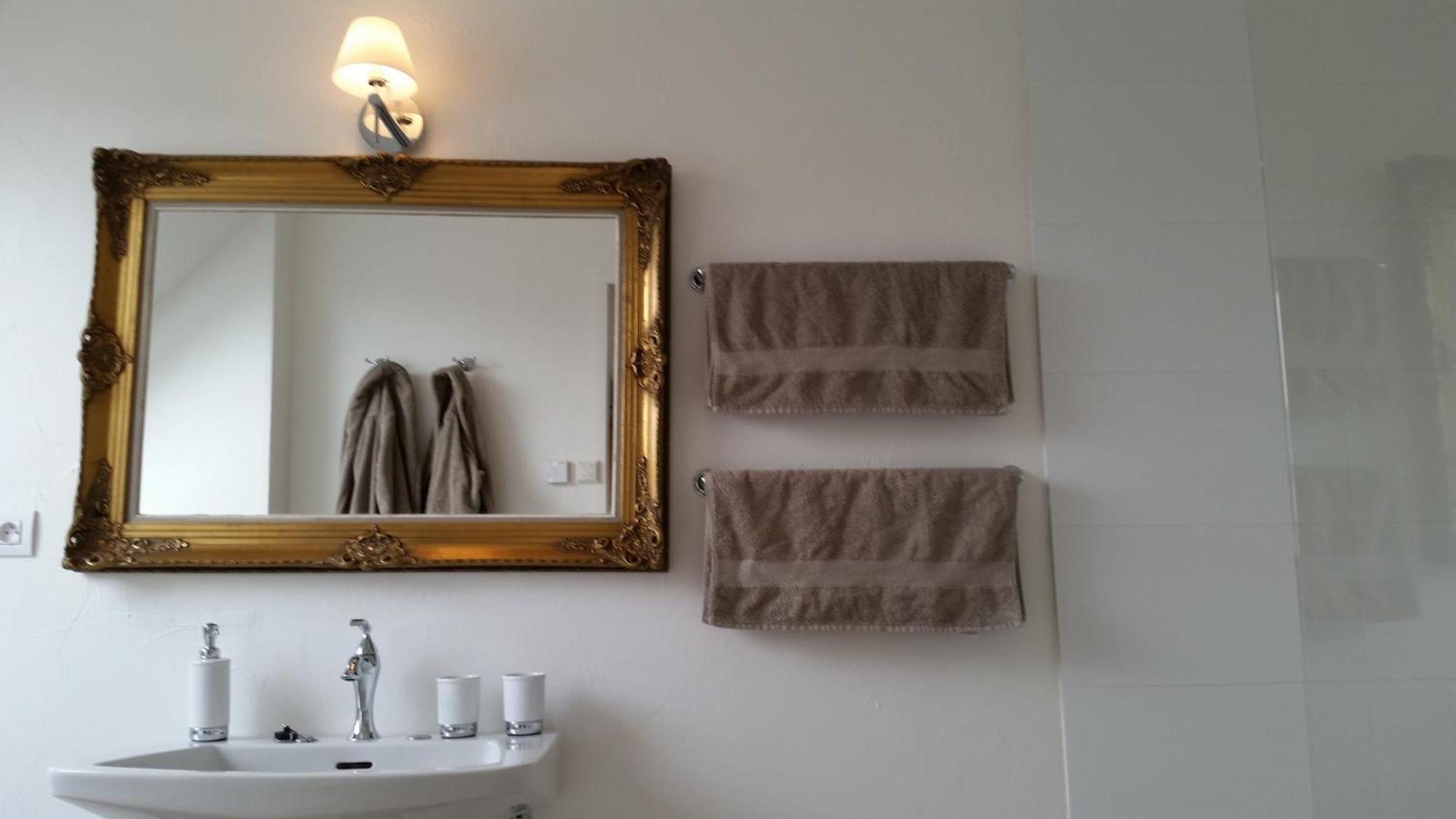 B&B La Douceur De La Miclette Ellezelles Pokoj fotografie